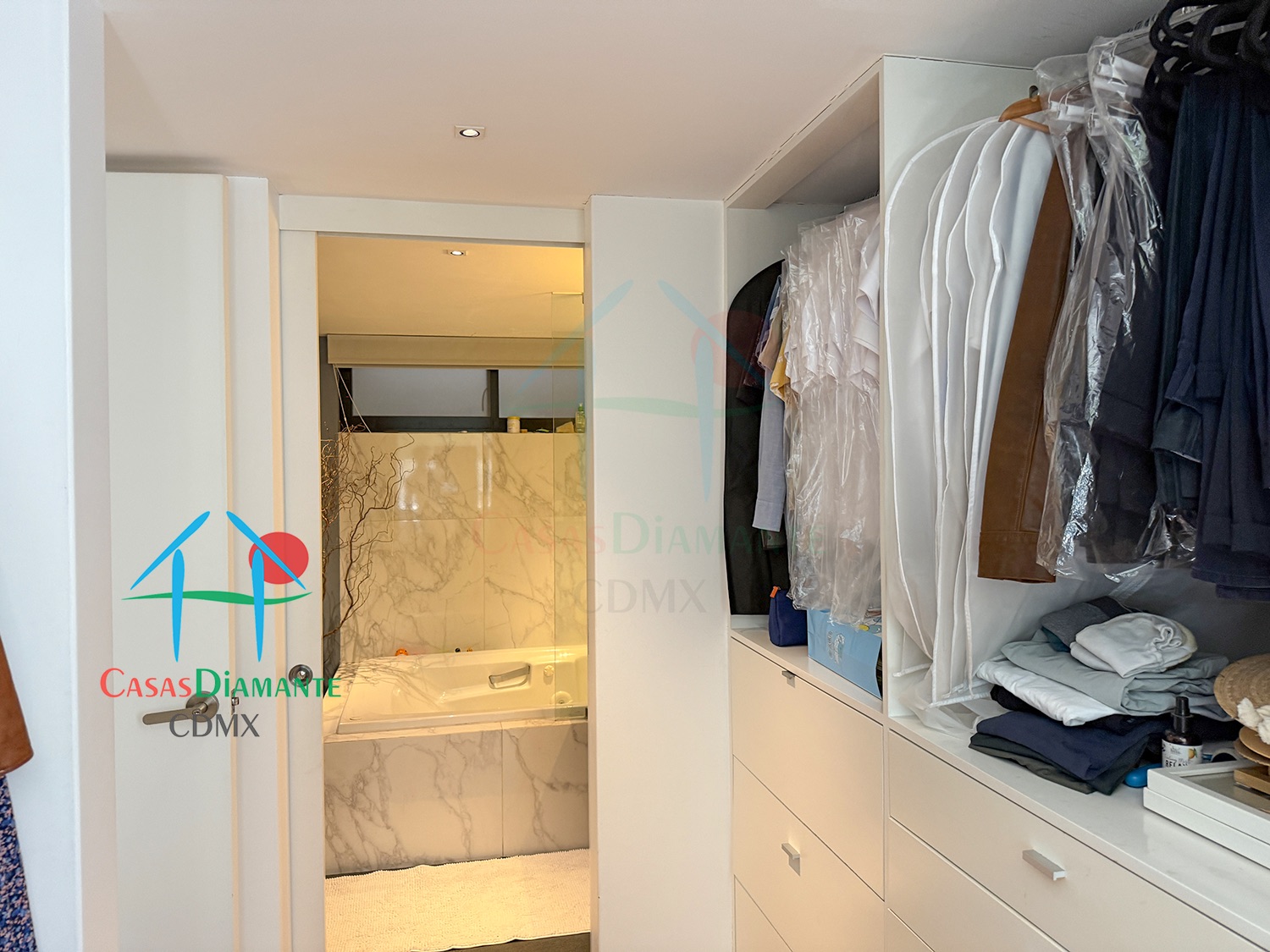 Roma Norte Departamento Orquídea - Recámara principal 12